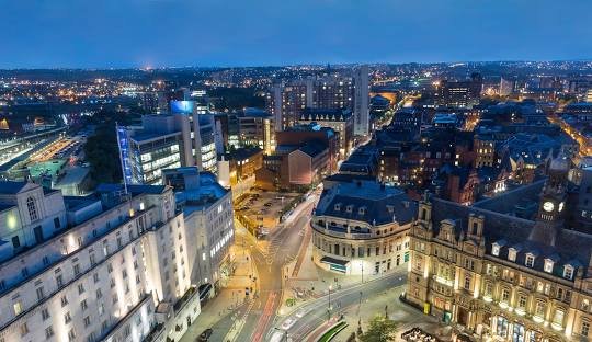 Where to smoke weed in Leeds legally in 2026?