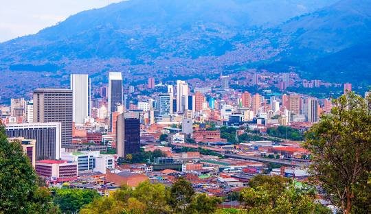 How to obtain cannabis (THC) in Medellin legally.