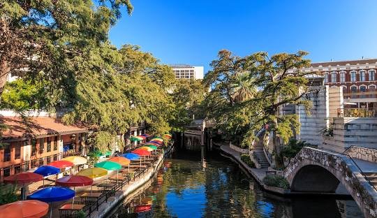 The best guide to finding marijuana or weed in San Antonio, Texas in 2025.