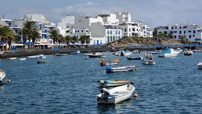 Cannabis culture in Lanzarote, Spain, highlighting cannabis laws, tourism, nightlife, CBD and medical cannabis.